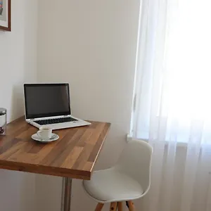 Apartmán Apstay Station I Self Check-in I Free Parking, Štýrský Hradec