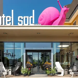 Sued **** Грац